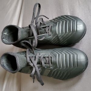 Adidas Predator 18.3 Youth Soccer Shoes Size 6